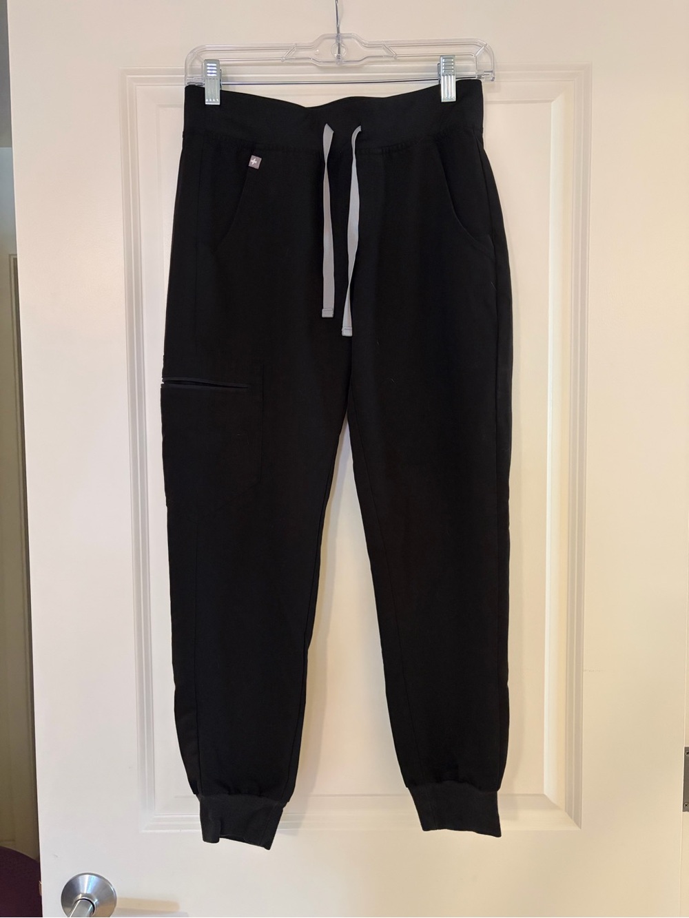 Figs Black XS Petite Zamora Jogger Scrub Pants